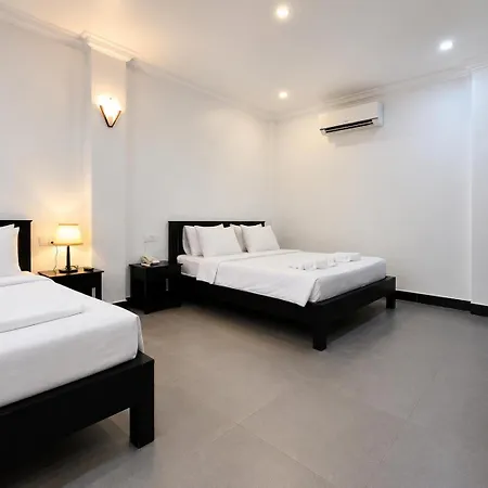 Champs Elysees Boutique Hotel